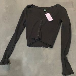 Women’s cropped top, black, XS, brand new with tags.